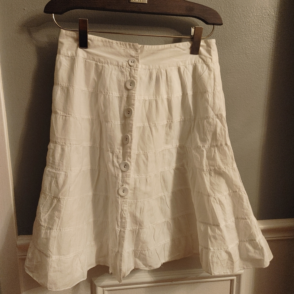 Woman's white skirt